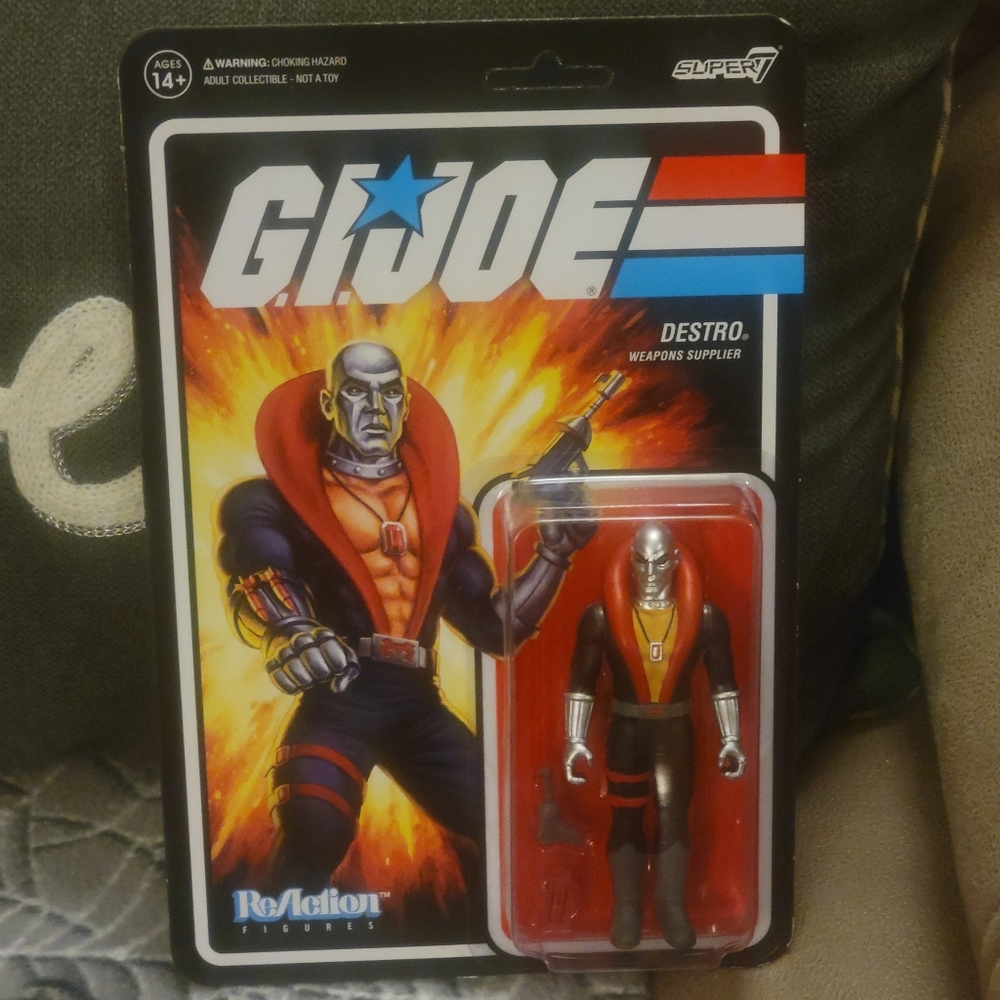 🌻 NEW GI Joe Destro Figure